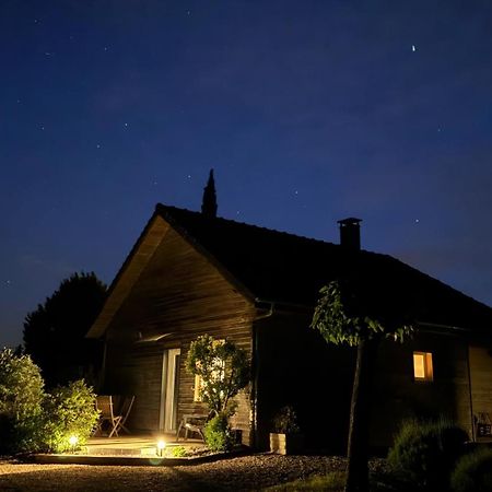 Gite De La Tuillere, Maison Contemporaine En Bois Avec Vue Et Piscine Saint-Aulaire Экстерьер фото